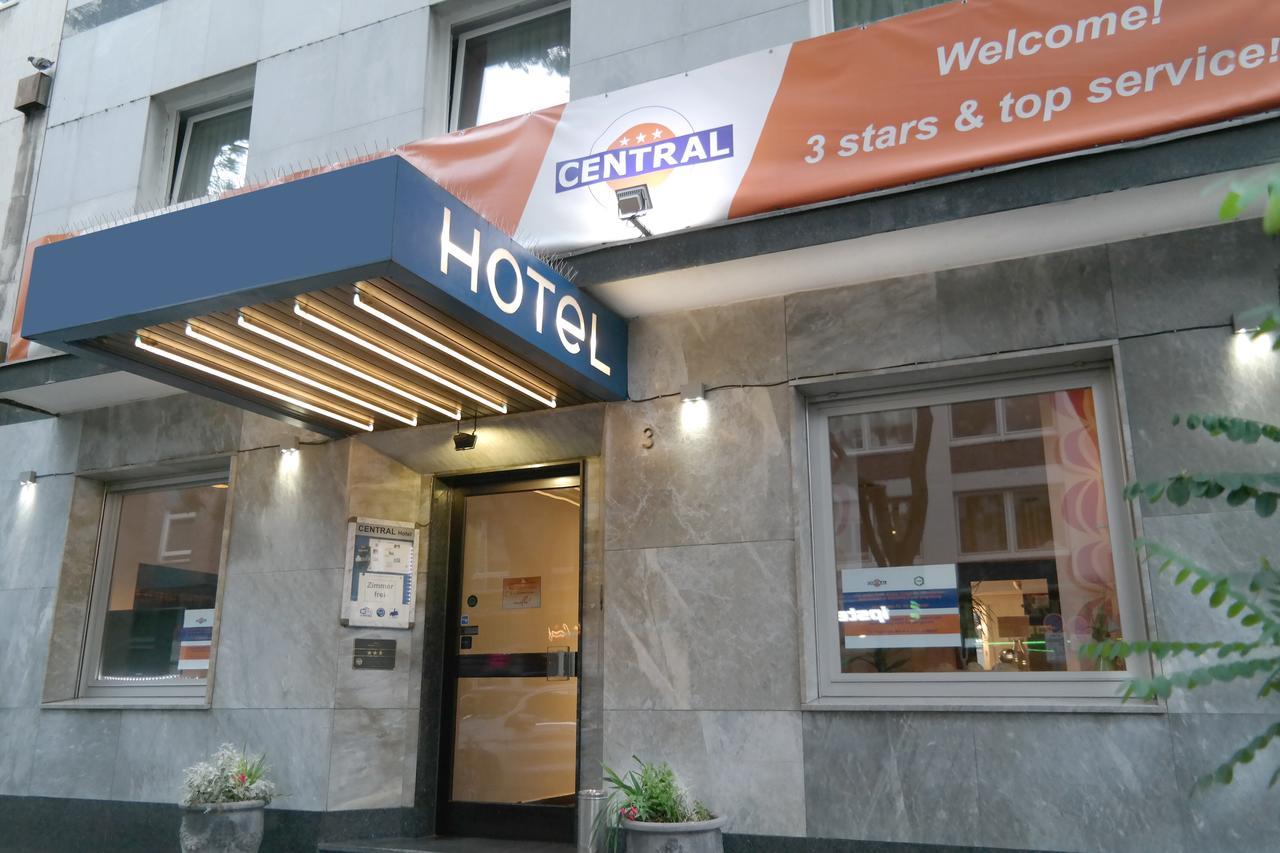 CENTRAL Hotel Duesseldorf Buitenkant foto